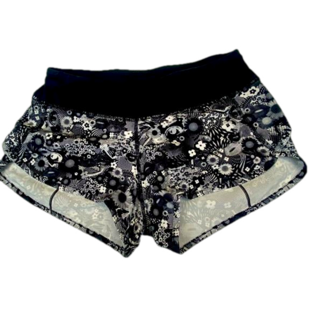 Lululemon Swift Speed Run Short 3” Black & White Lined Women’s Size 4 Athletic